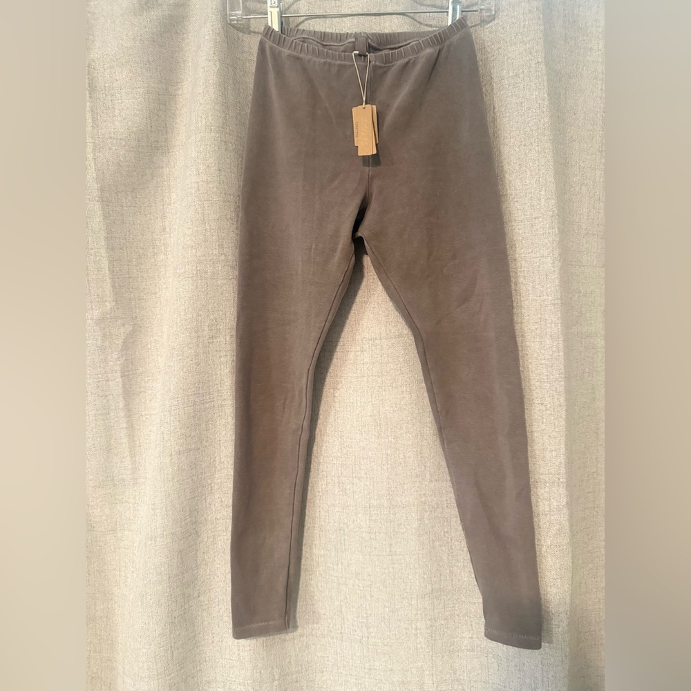 SKIMS NWT Charcoal Leggings | S
